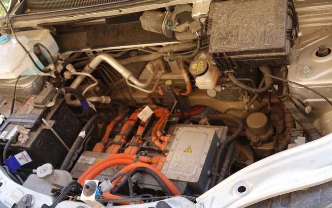 Dacia Spring cena 63000 przebieg: 28700, rok produkcji 2021 z Warta małe 137
